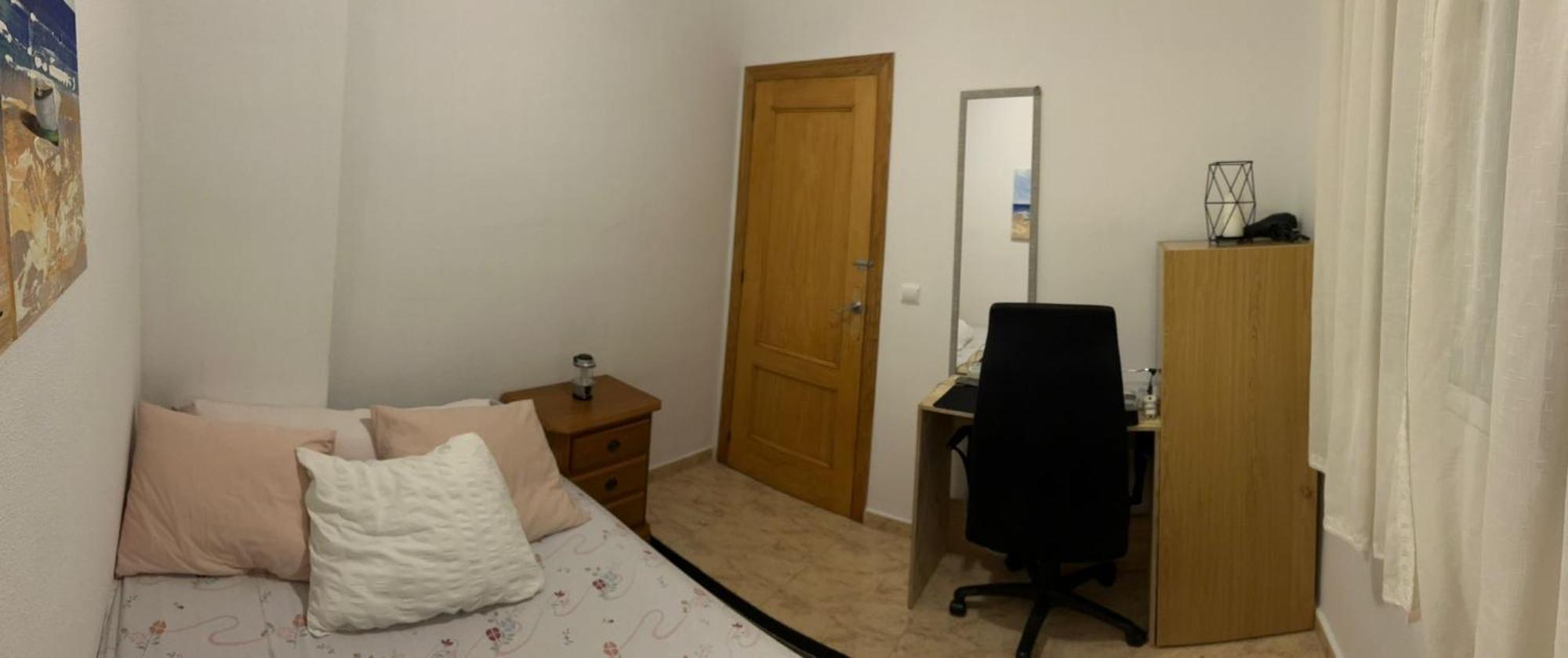 Apartamento Compartido - Solo El Dormitorio Es Privado Torrevieja Bagian luar foto